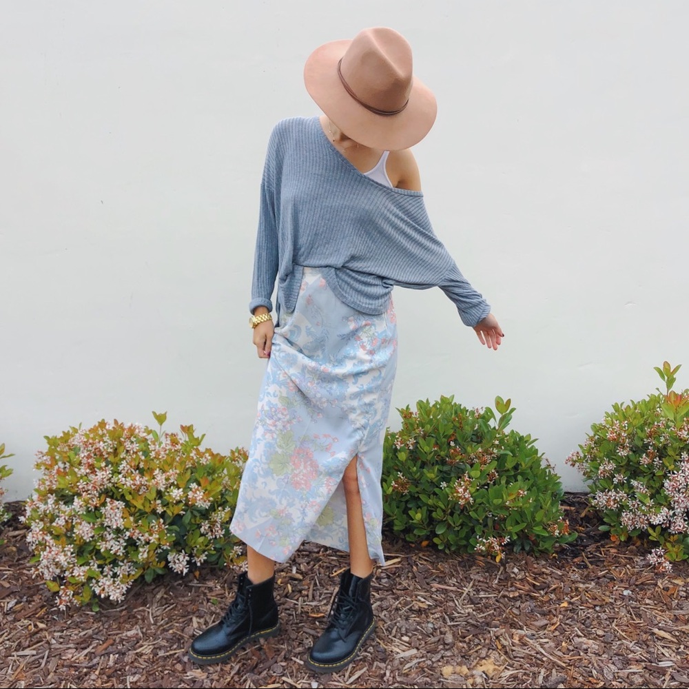 NWOT Pastel Floral Boho Skirt